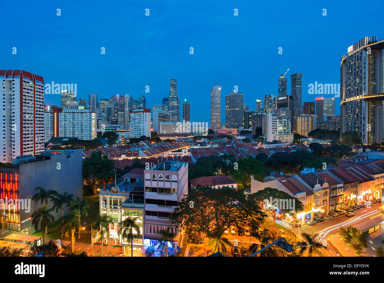 Cityscape skyline skyscrapers hi-res stock photography and images - Alamy