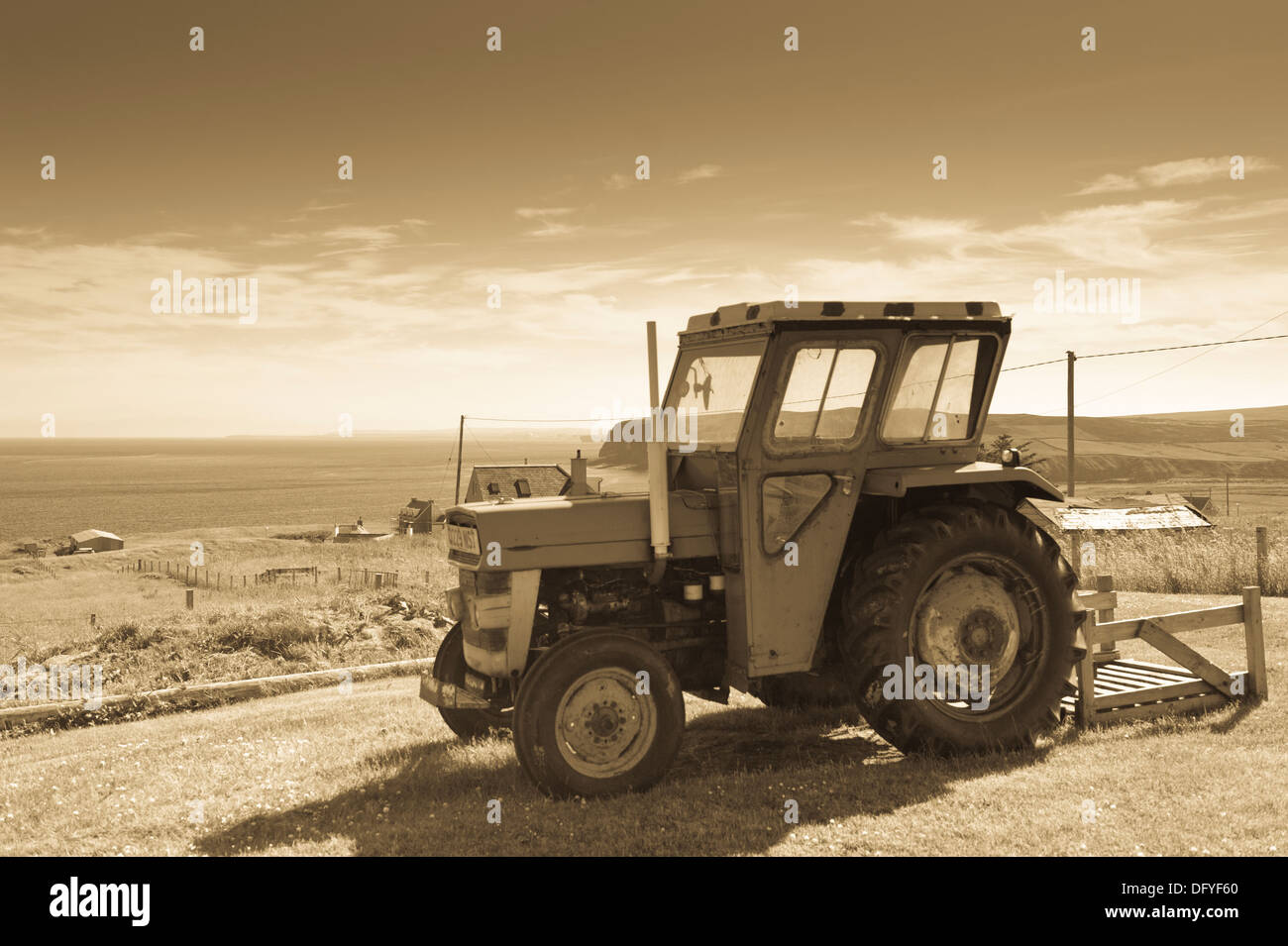 old tractor vintage style black and white Stock Photo - Alamy