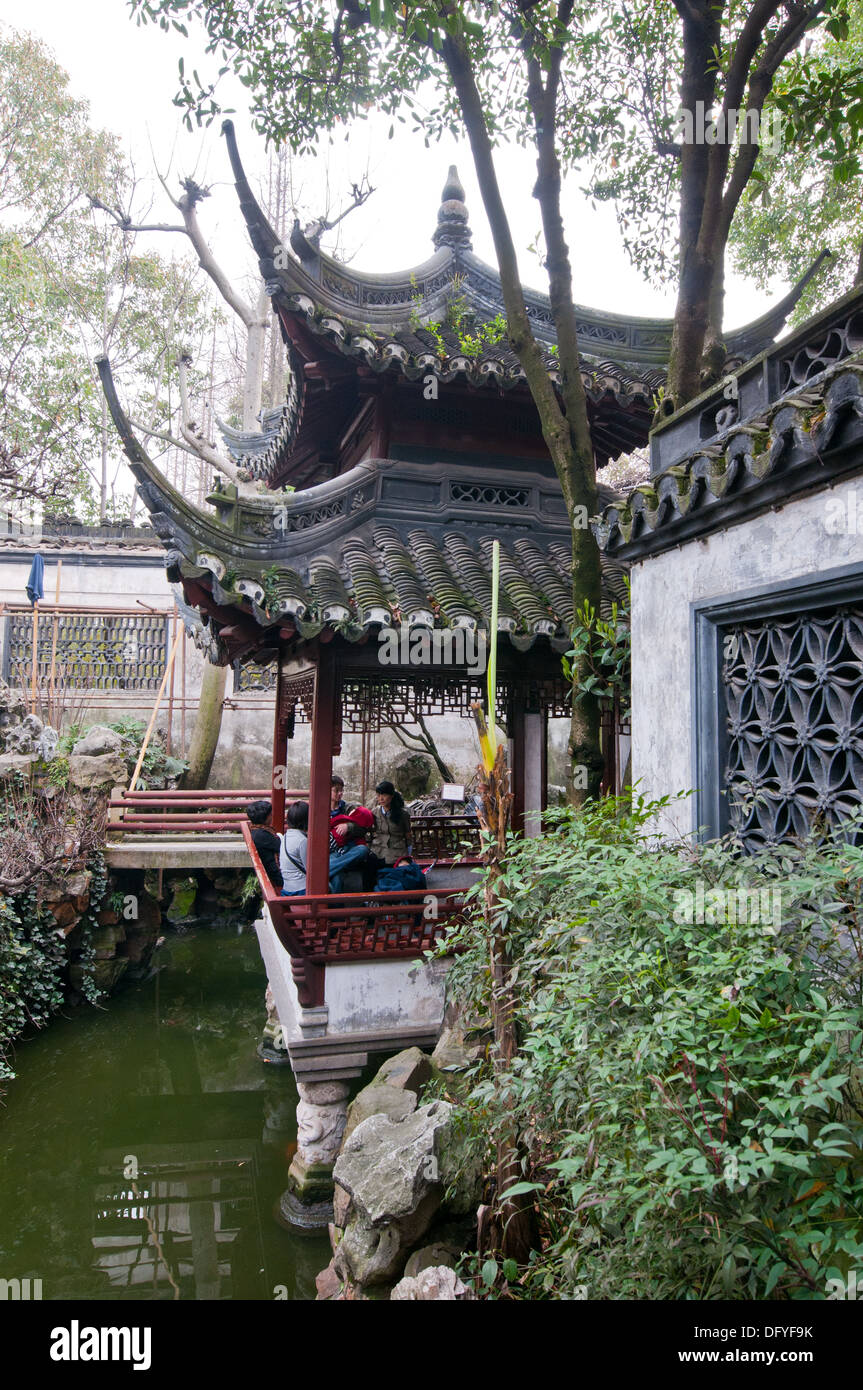 Yuyuan Garden (Garden of Happiness or Garden of Peace) in Old City of Shanghai, China Stock Photo