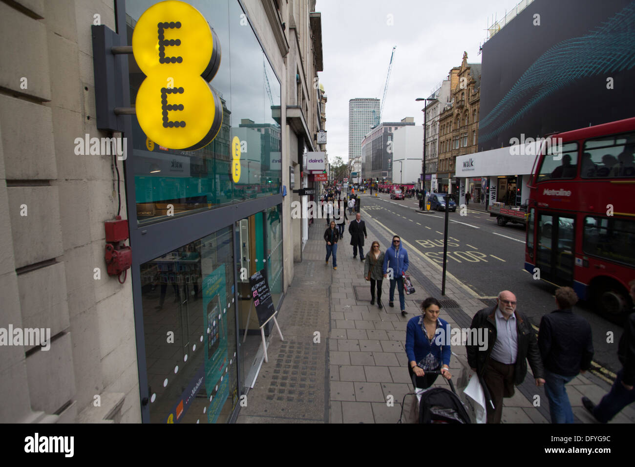 Oxford Street London EE everything everywhere rebranded t-mobile and orange mobile phone outlet Stock Photo