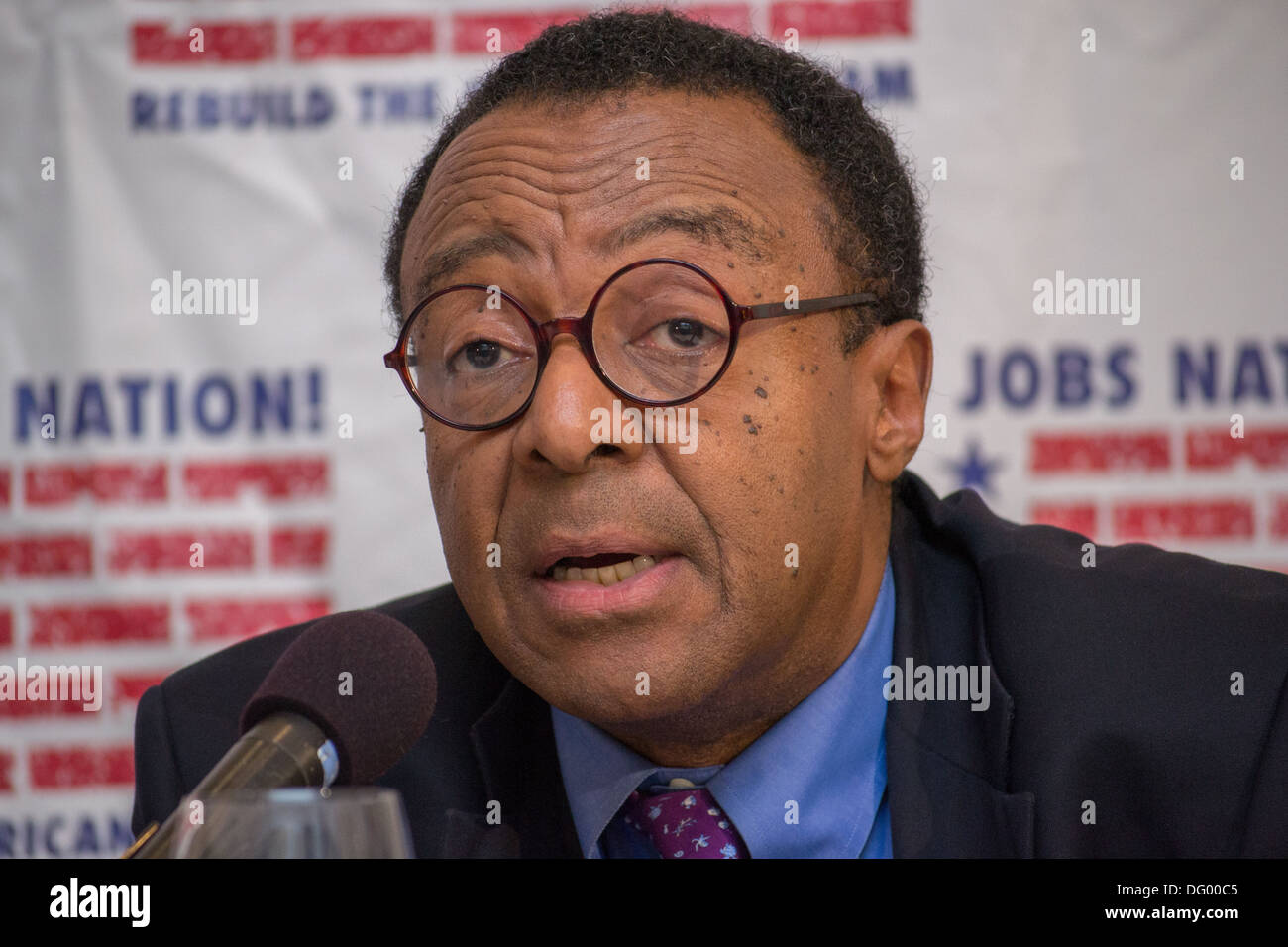 Chicago Tribune Columnist CLARENCE PAGE speaks at the National Press Club. ©Ann Little Stock Photo