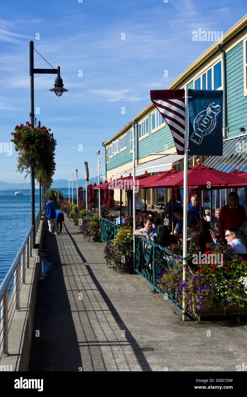 Waterfront restaurants at Pier 57, Seattle waterfront. Seattle
