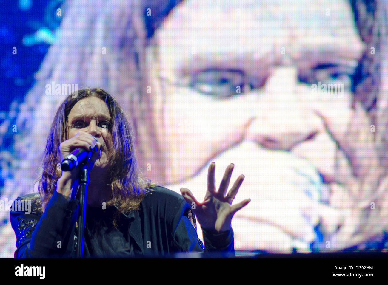 ozzy osbourne lead singer of