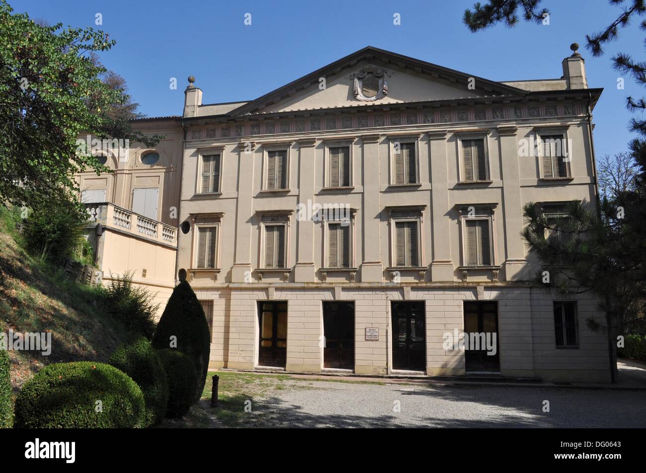 Villa bologna hi-res stock photography and images - Alamy