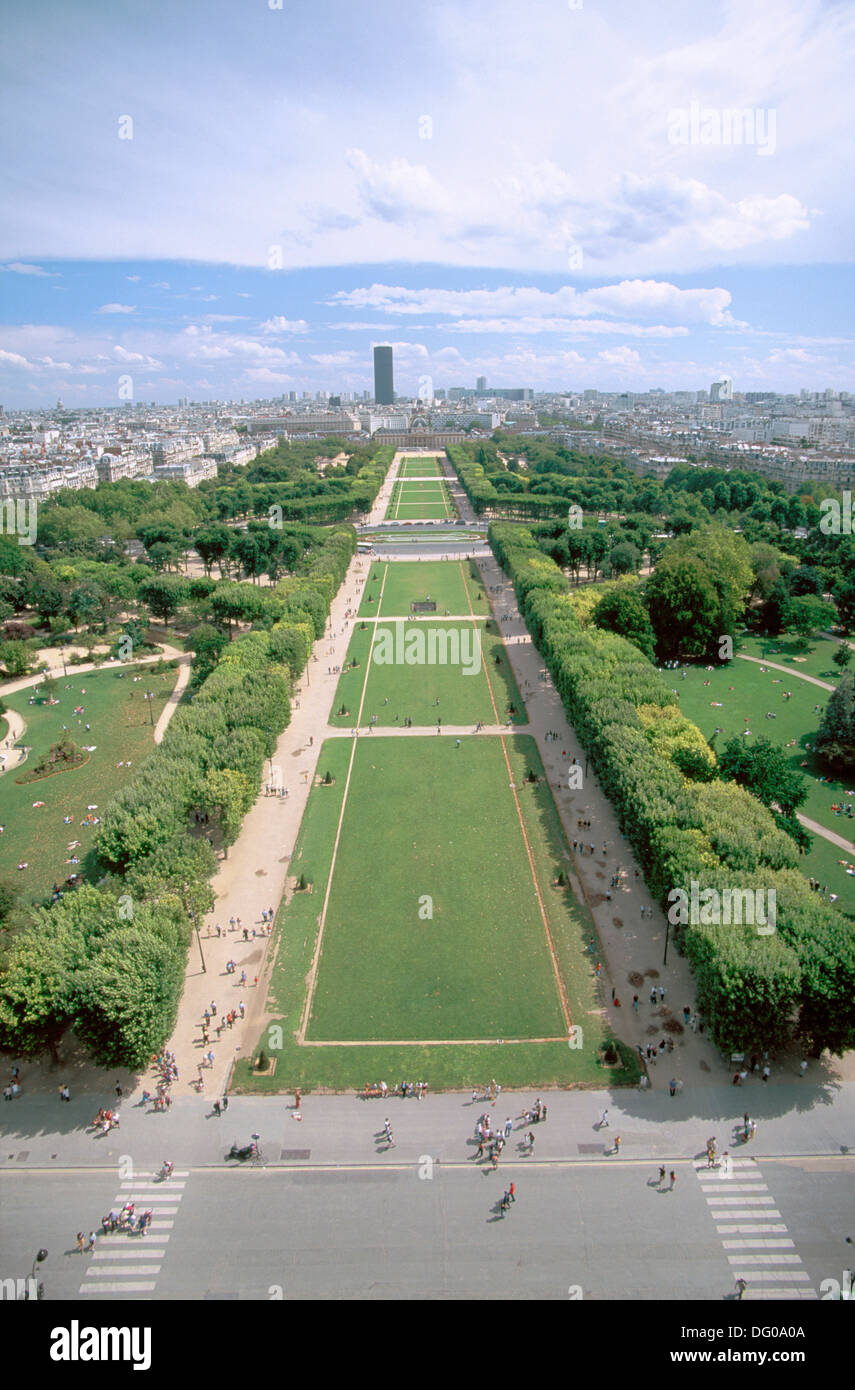 Champs de Mars. Paris. France Stock Photo Alamy