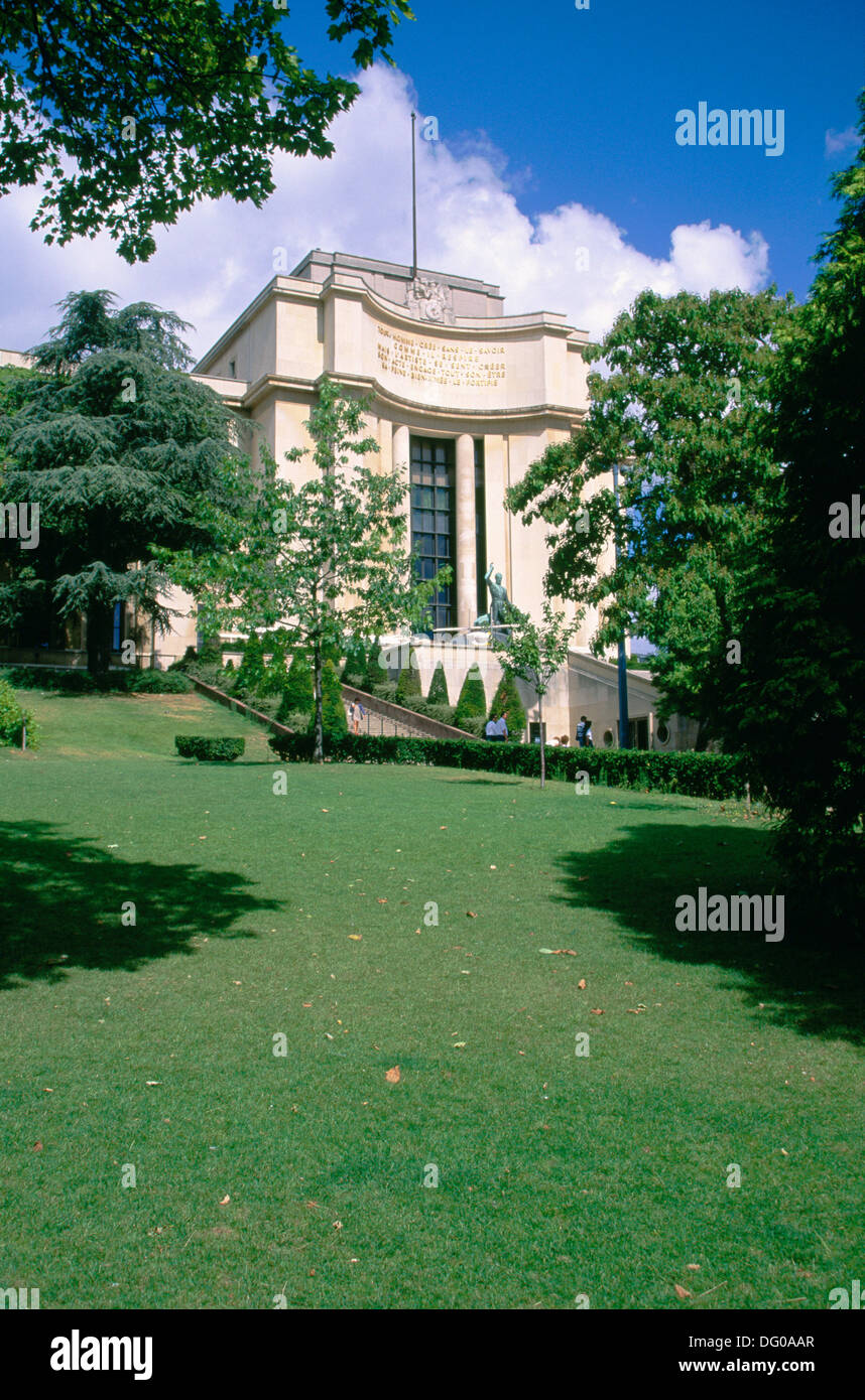 Chaillot Palace. Paris. France Stock Photo Alamy