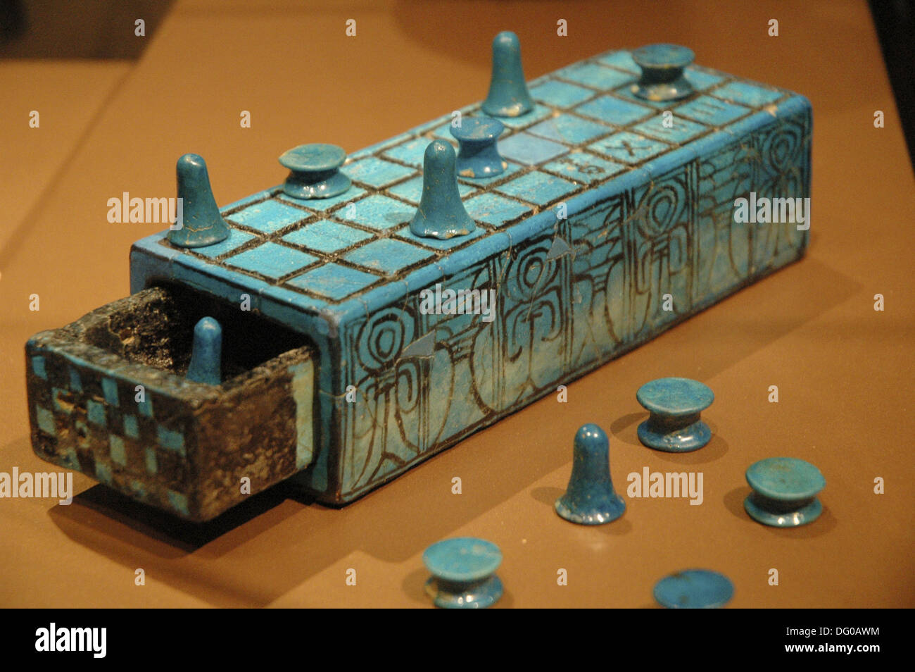 Ancient Egyptian game Stock Photo Alamy