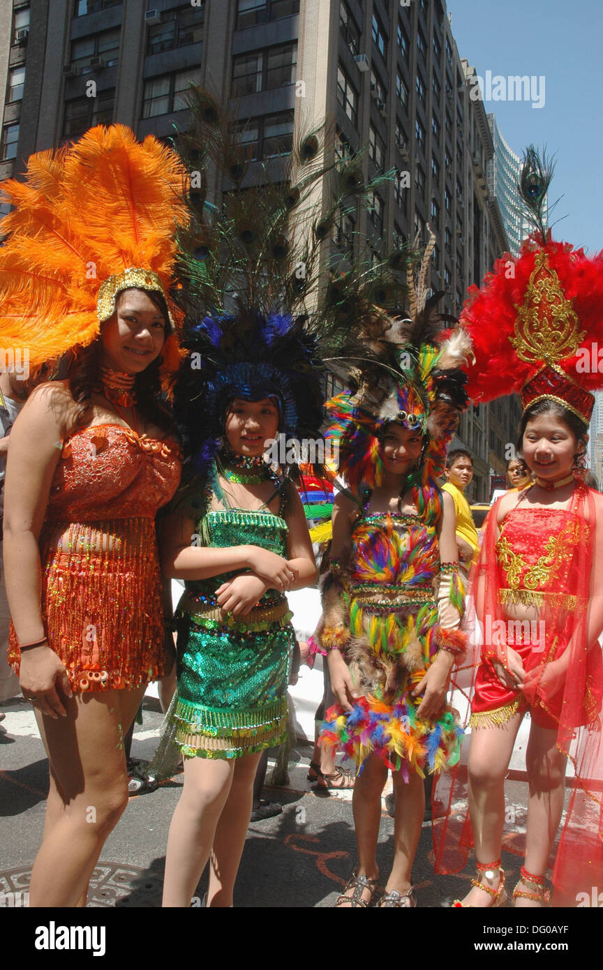 New York City (USA) a Carnival´s group from Kalibo getting ready for
