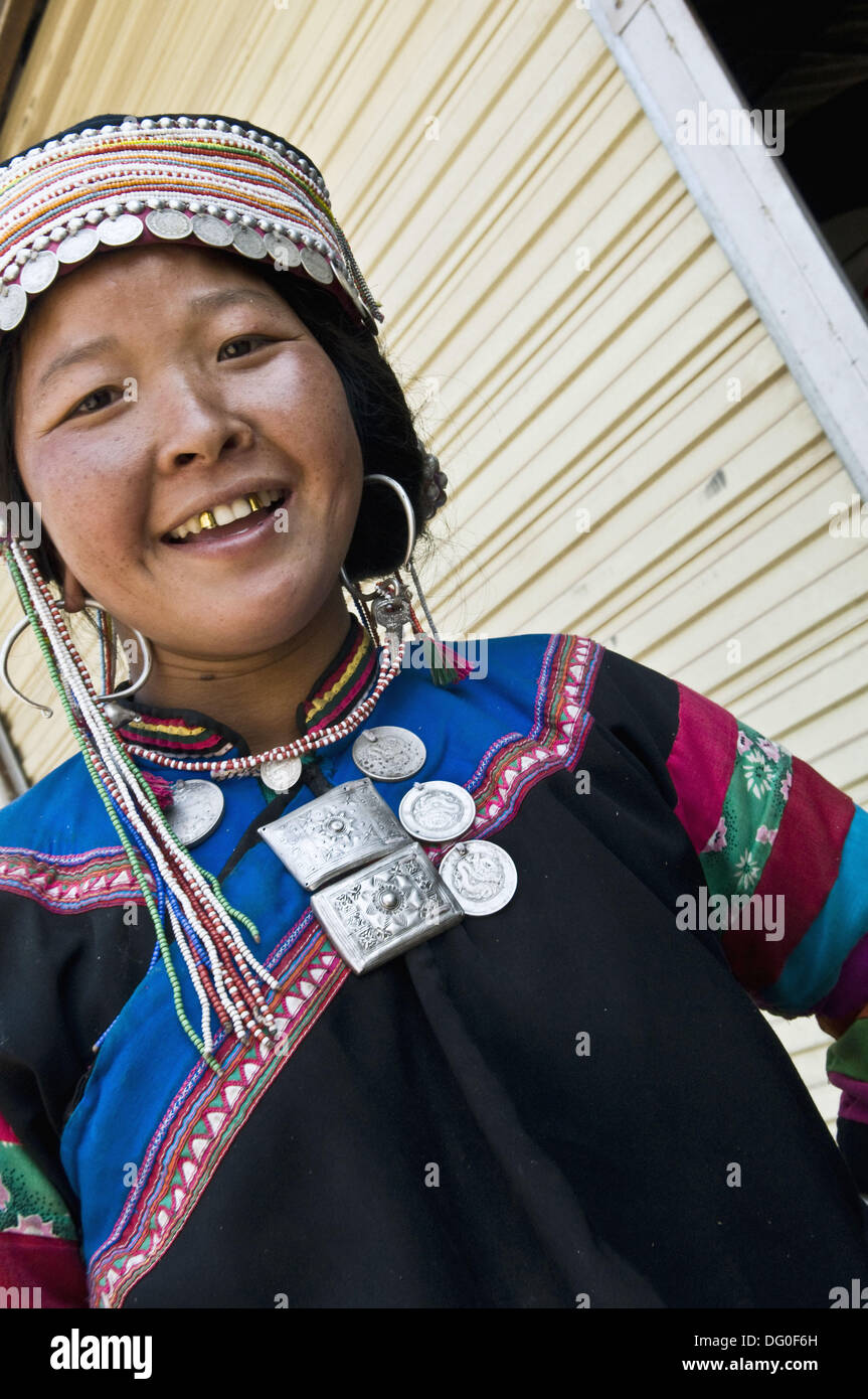 An AKha / Hani woman in the Lao / China border Stock Photo