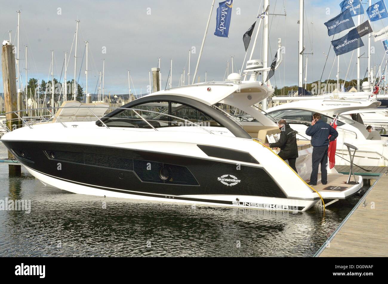 Boat show inverkip hires stock photography and images Alamy