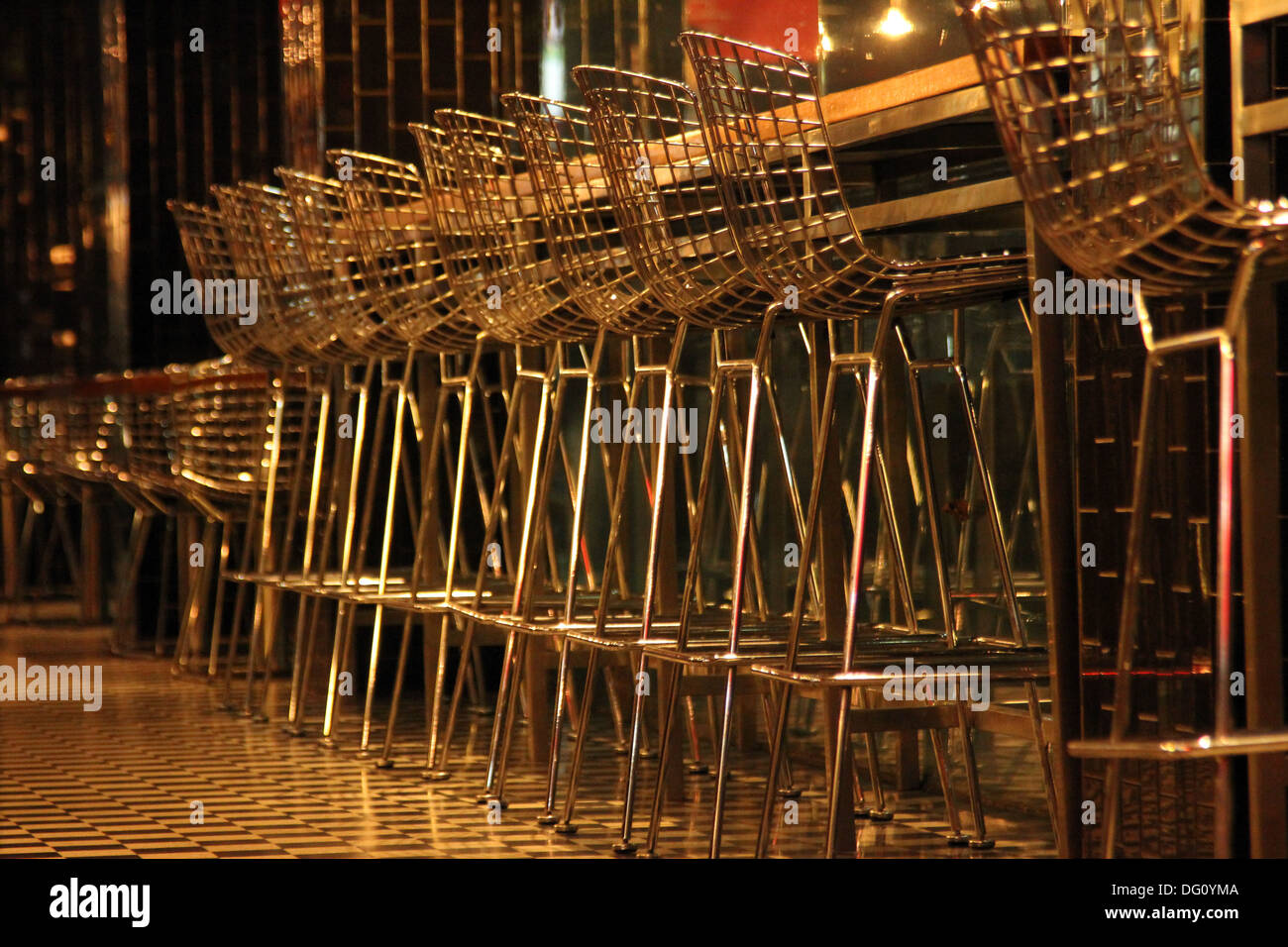 India club lounge bar hi-res stock photography and images - Alamy