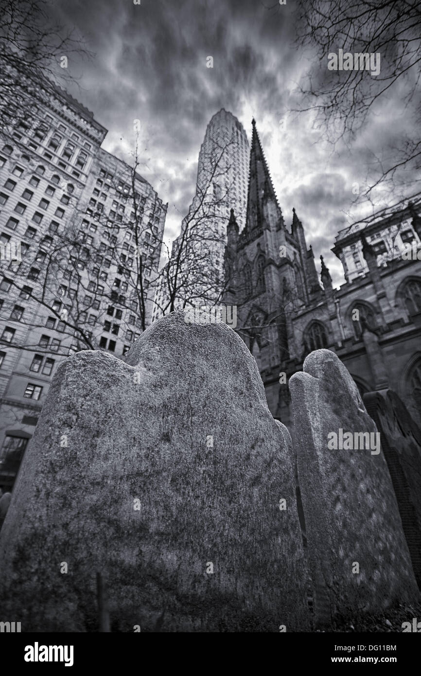 Trinity cemetery, Manhattan, NYC, USA Stock Photo