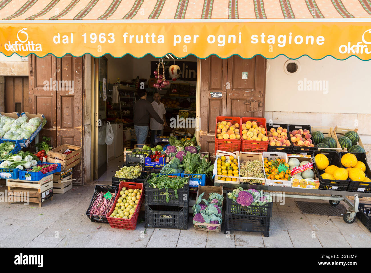 Greengrocer shop in the Italian village of Sammichele di Bari, Puglia, Italy Stock Photo