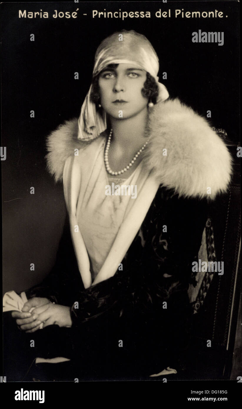 Ak S.A.R. la Principessa Maria José, di Savoia, von Italien Stock Photo ...
