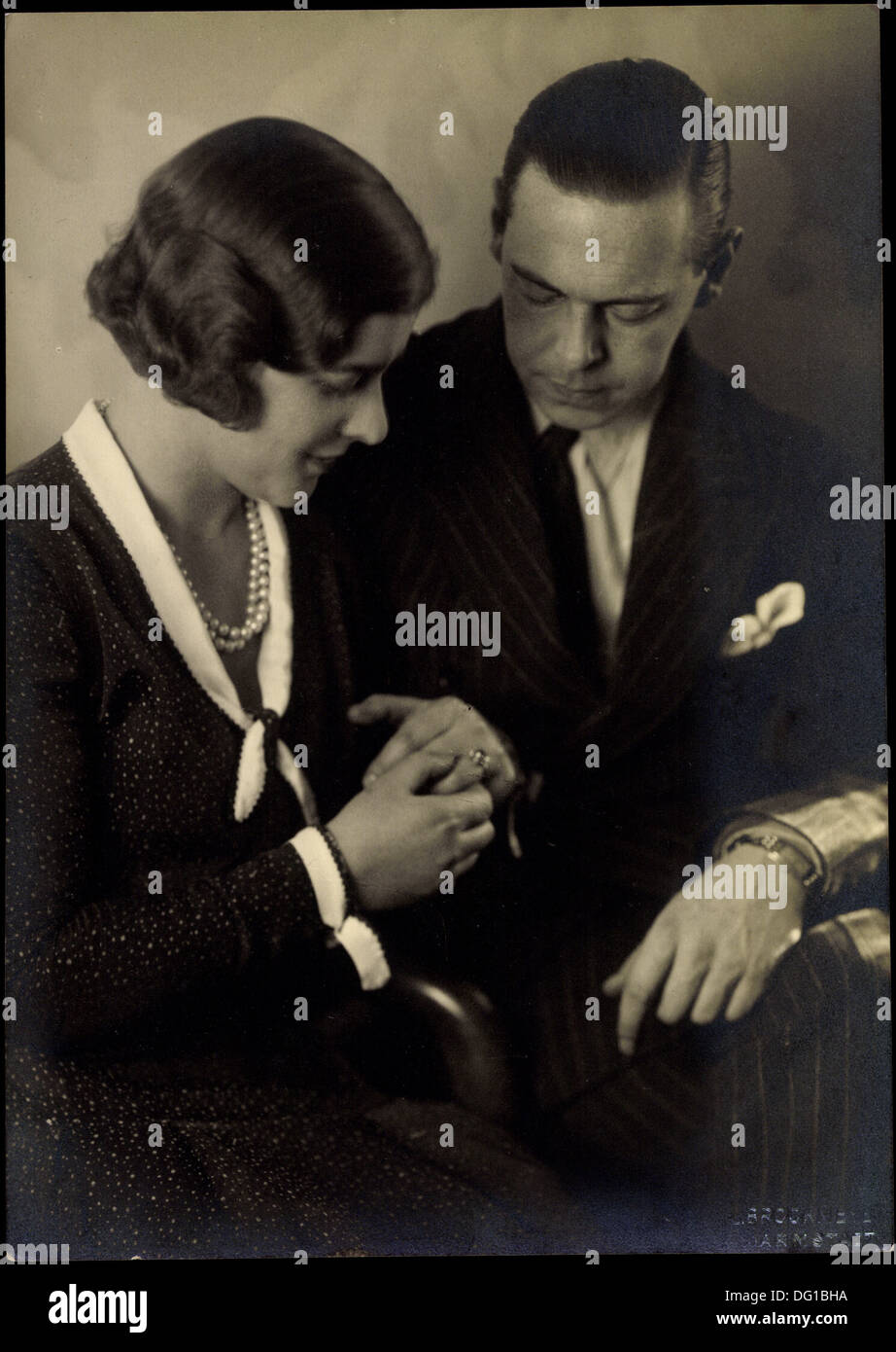 Foto Ak Erbprinz Gottfried von Hohenlohe Langenburg, Prinz. Margarete v