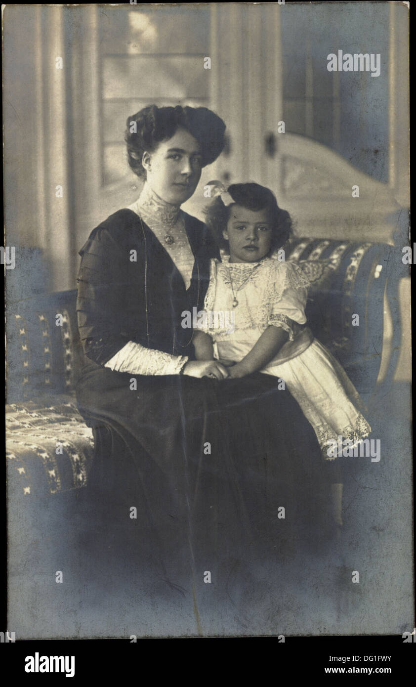 Ak Jutta von Mecklenburg Strelitz, Königin von Montenegro; Stock Photo