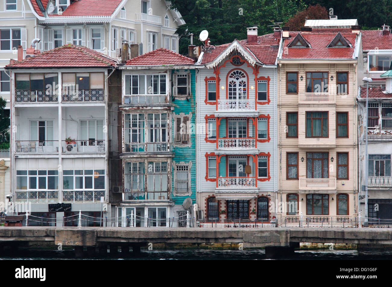 Turkey, Istanbul, Bosphorus , Old Ottoman wooden houses Stock Photo Alamy