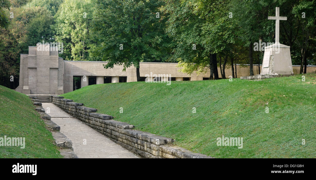 First World War One memorial Tranchée Des Baïonnettes / Trench of Bayonets at Douaumont, Lorraine, WWI Battle of Verdun, France Stock Photo