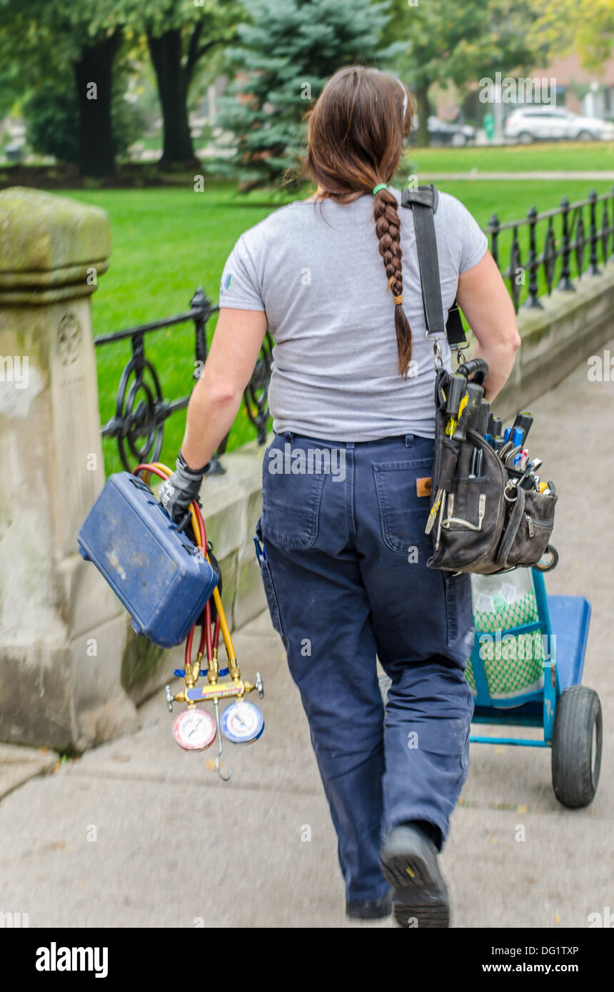 Women On The Job As An Refrigeration Technician Stock Photo 61507118 Women On The Job As An Refrigeration Technician Stock Photo 61507118