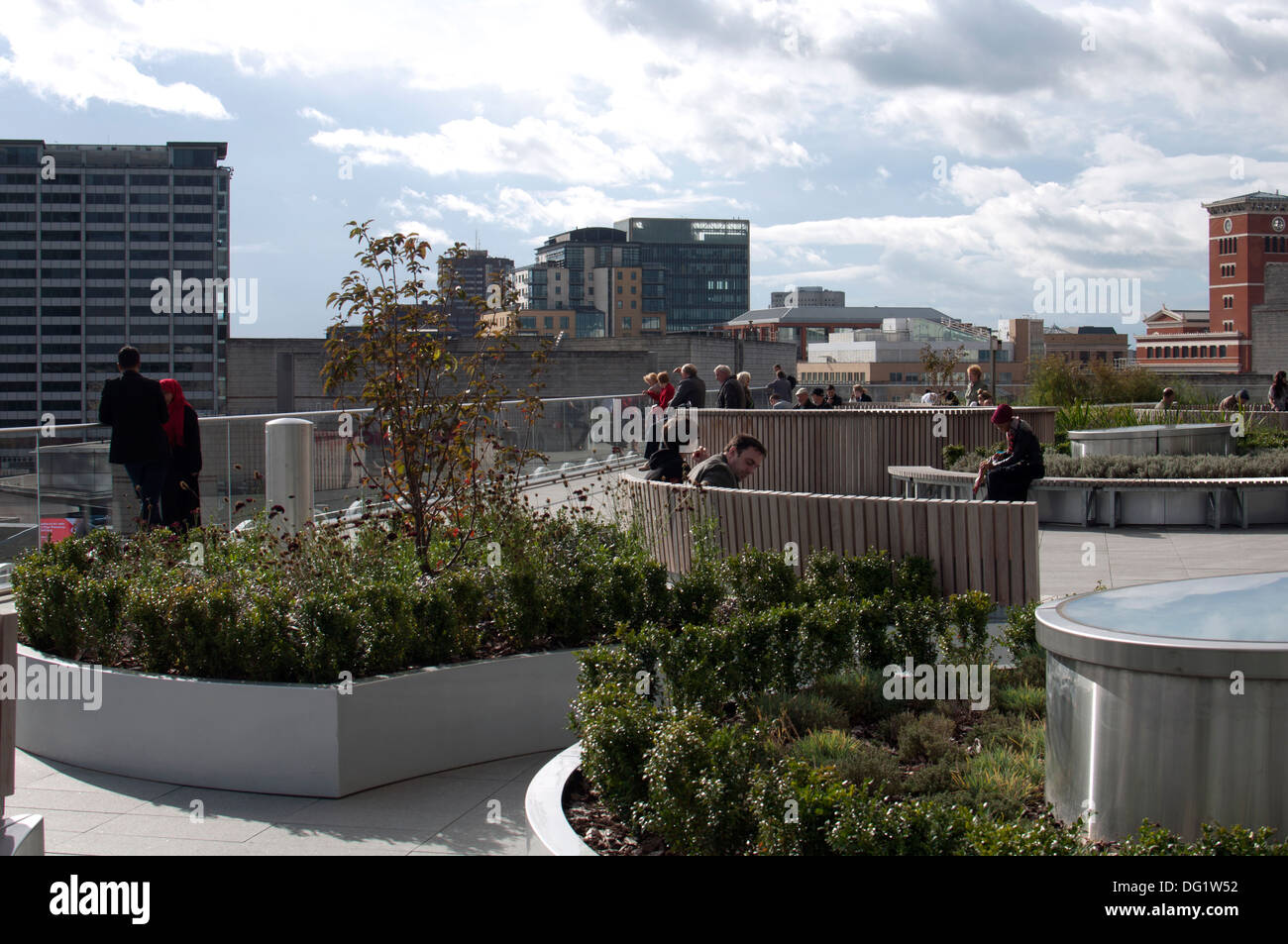 Birmingham library roof garden hires stock photography and images Alamy