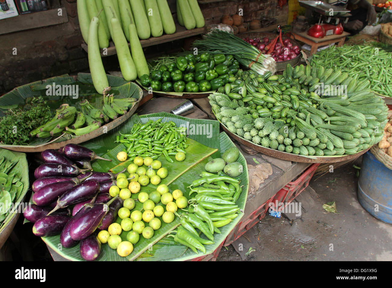Vegetable market in Kolkata, India Stock Photo Alamy