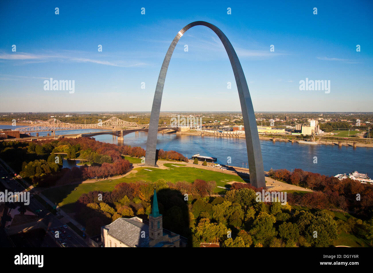Image of the St. Louis Gateway Arch in St. Louis, MO. Stock Photo