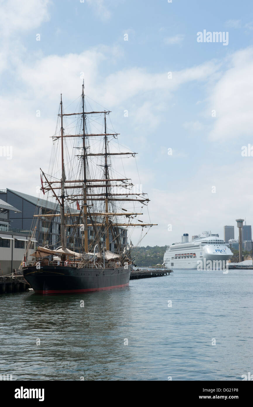 James craig sailing ship hires stock photography and images Alamy