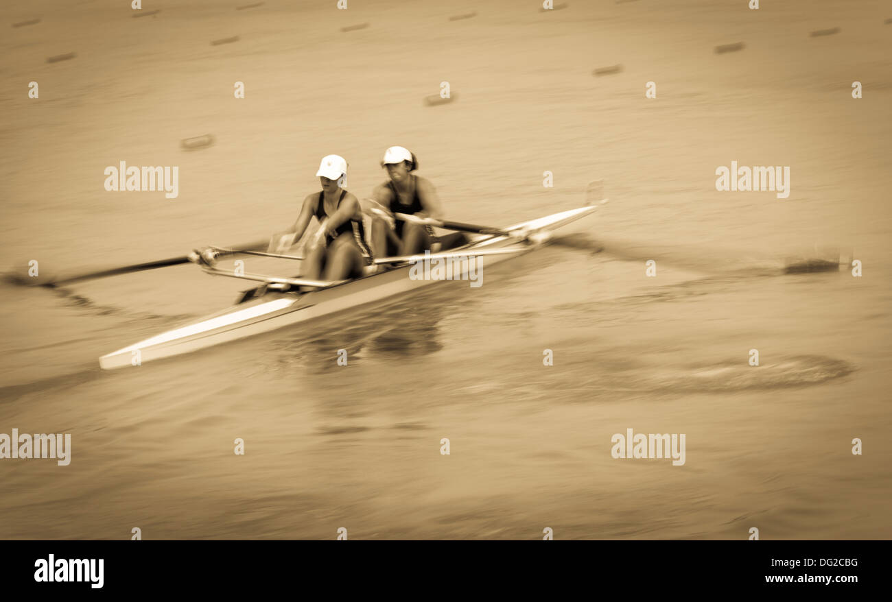 Royal Canadian Henley Regatta, two woman rowers Stock Photo Alamy