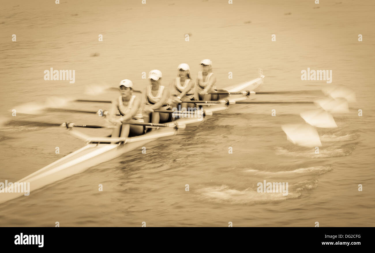 Royal Canadian Henley Regatta, women rowers in competition Stock Photo