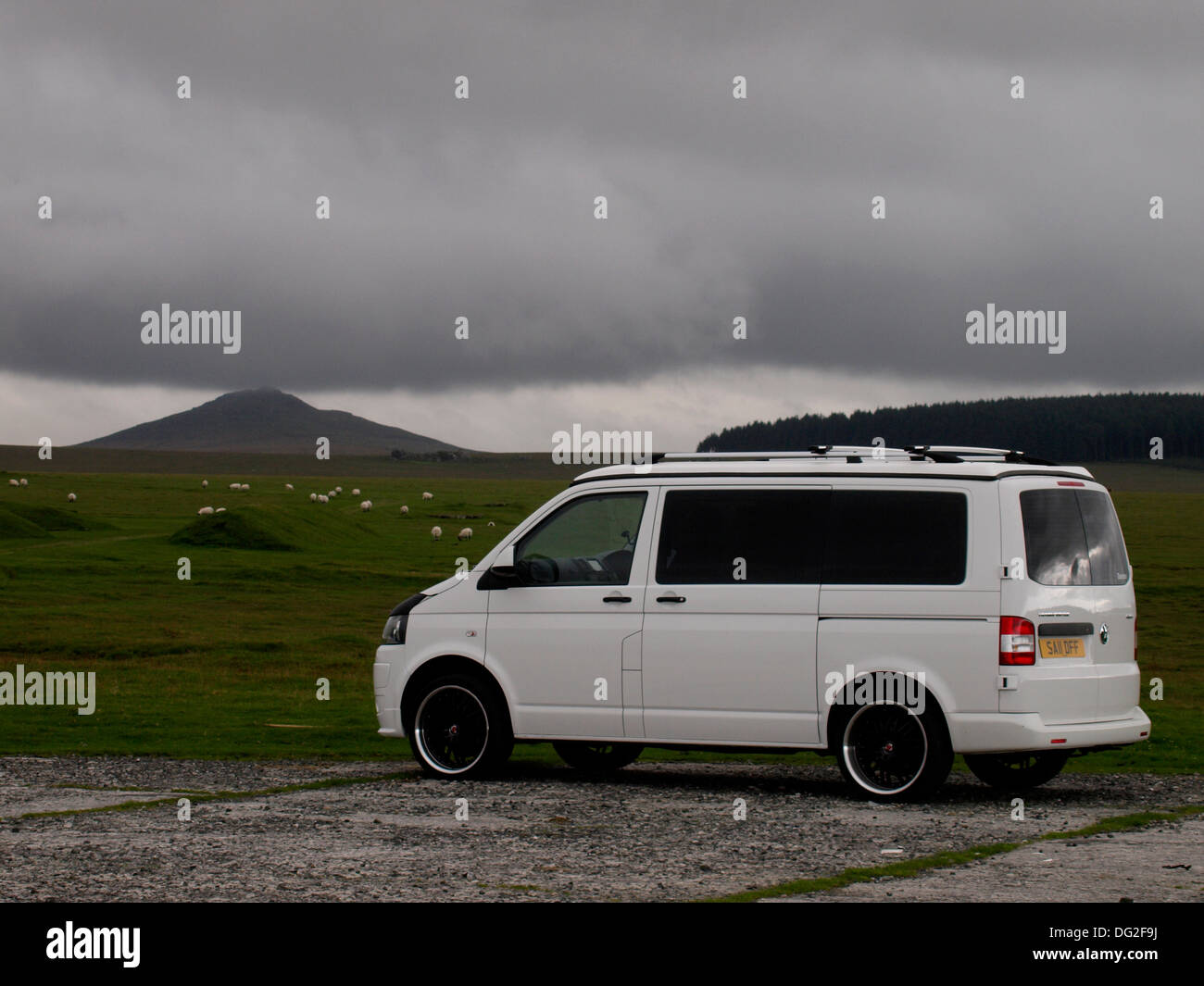 Vw t5 camper hi-res stock photography and images - Alamy