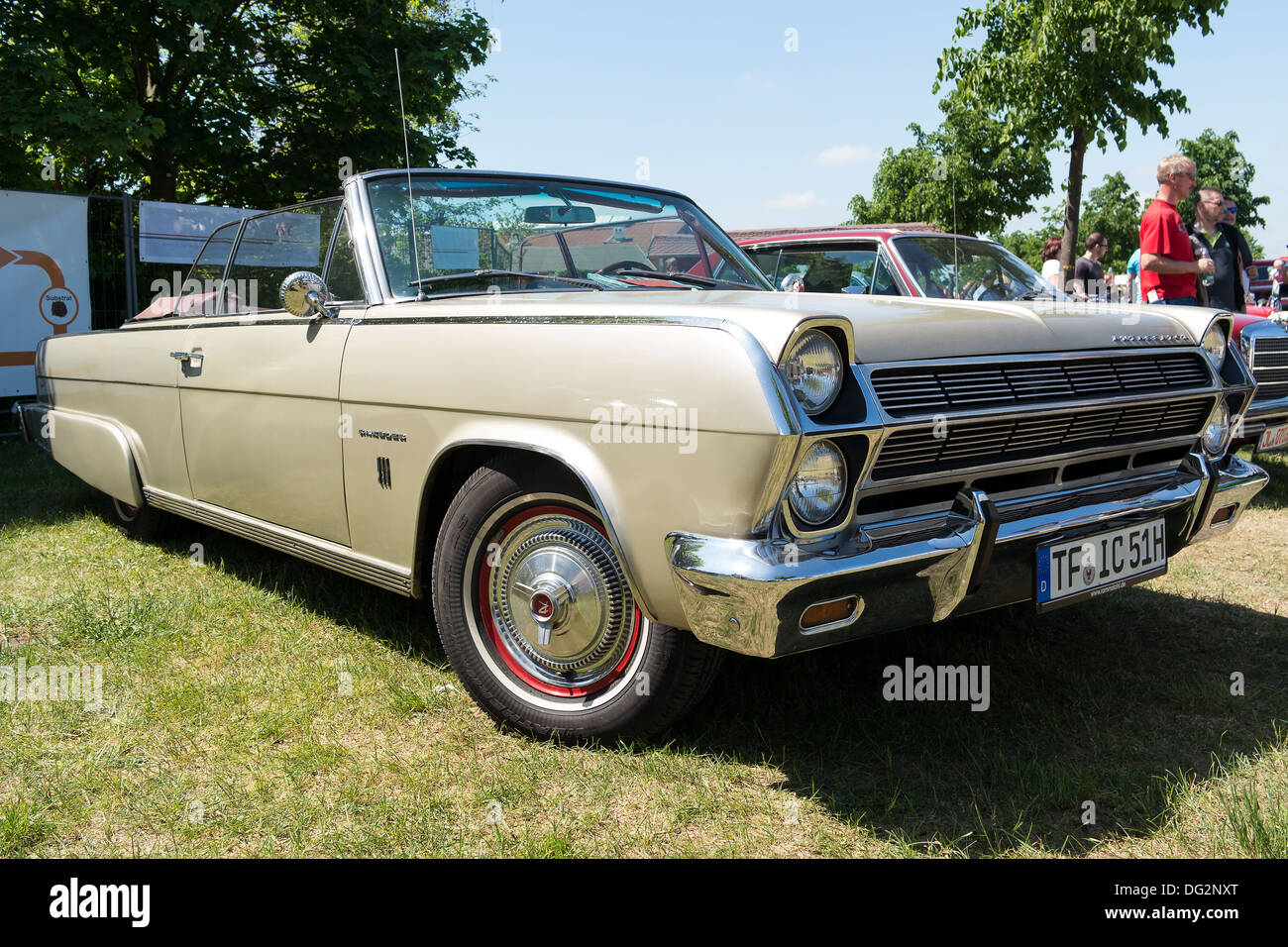 Rambler car hi-res stock photography and images - Alamy