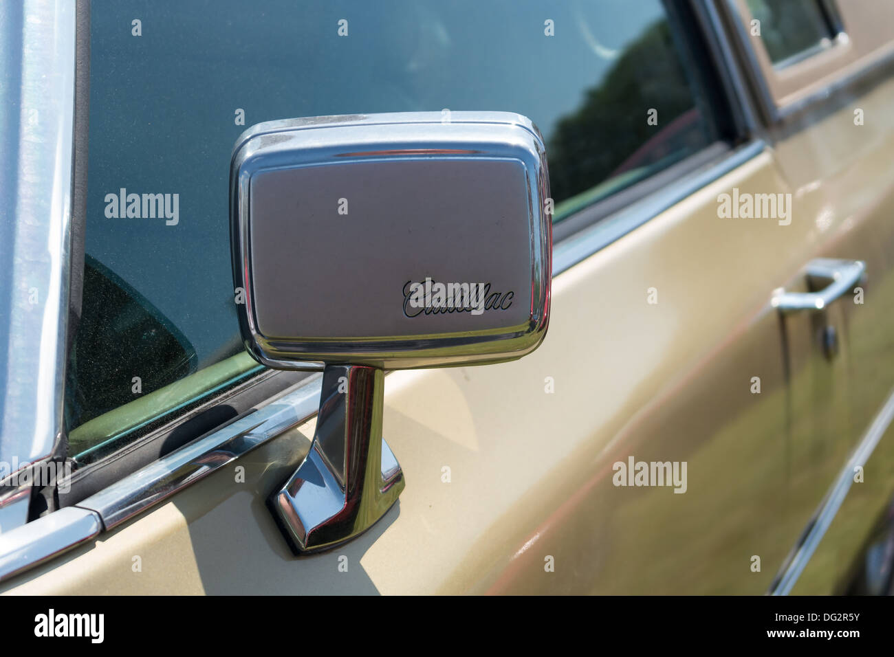 Rear-view mirror full-size luxury car Cadillac Coupe de Ville (1960) Stock Photo