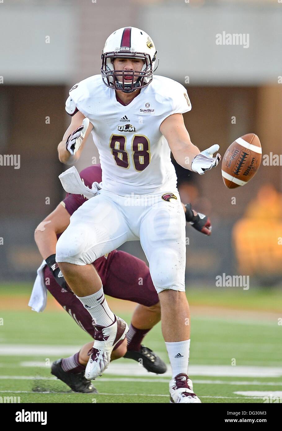 San Marcos, TX, USA. 12th Oct, 2013. ULM tight end Harley Scioneaux #88 reacts after failing to catch a pass during NCAA football game at Jim Wacker Field in San Marcos, TX. ULM defeat Texas State 21-14. © csm/Alamy Live News Stock Photo