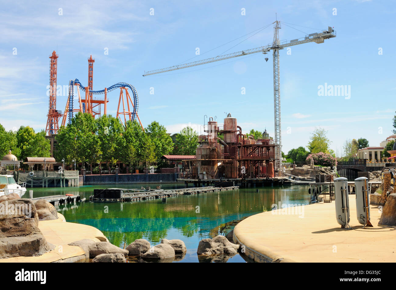 Theme park warner bros movie hi-res stock photography and images - Alamy