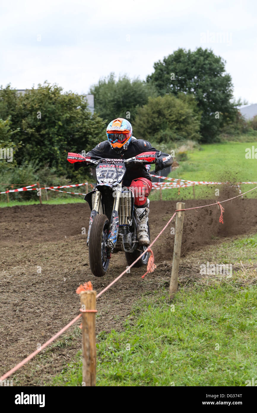 Pull supermotard hotsell
