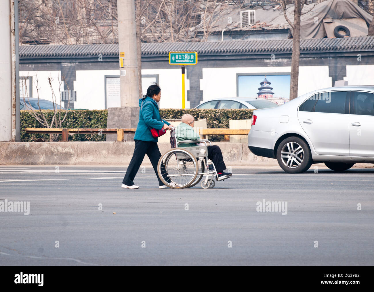 Old woman in wheelchair hi-res stock photography and images - Alamy