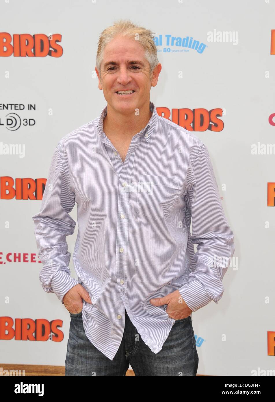 Los Angeles, CA, USA. 13th Oct, 2013. Carlos Alazraqui at arrivals for FREE BIRDS Premiere, Regency Village Theatre in Westwood, Los Angeles, CA October 13, 2013. Credit:  Dee Cercone/Everett Collection/Alamy Live News Stock Photo