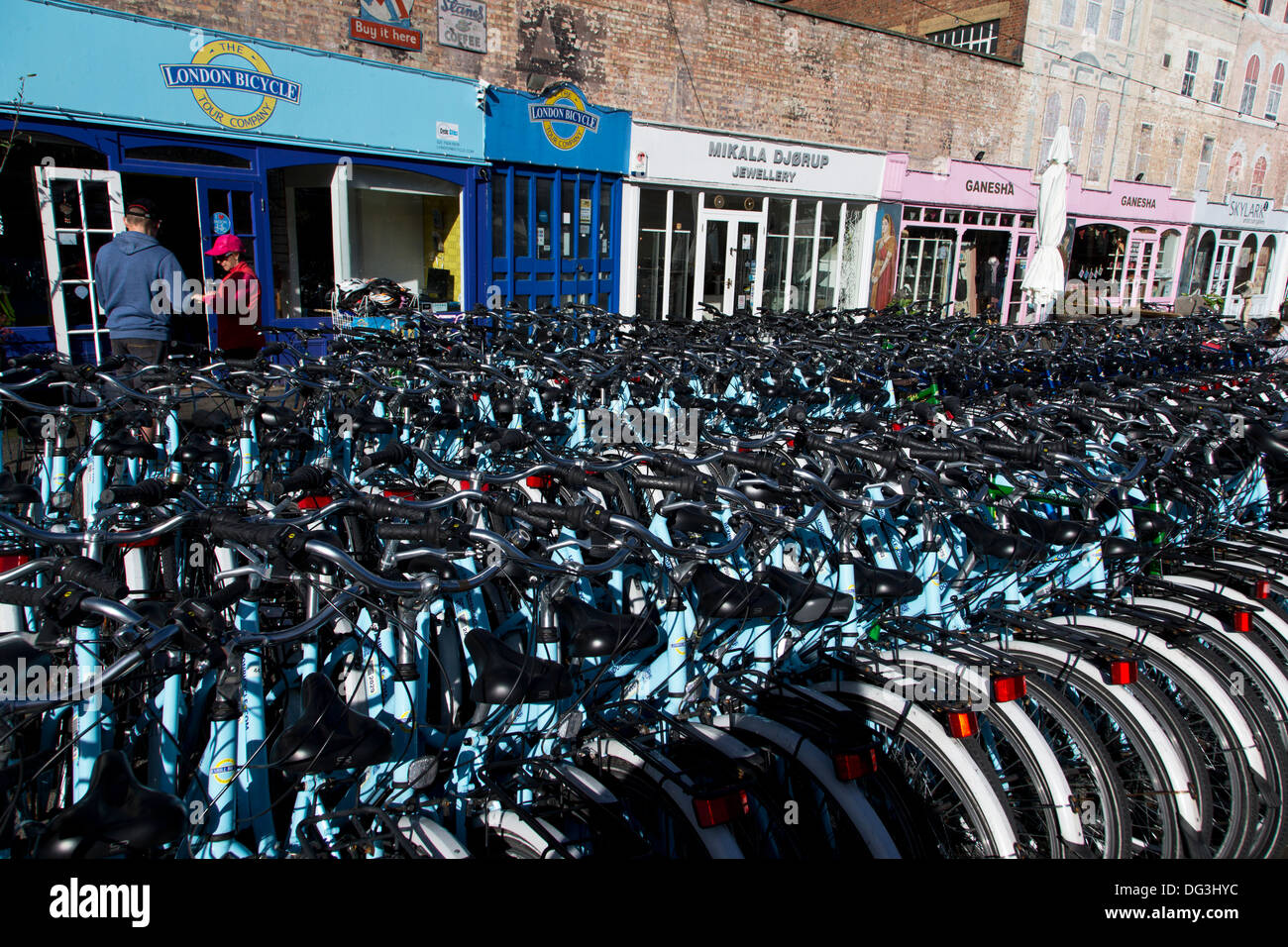Bicycles for hire from London Bicycle Tour Company at Gabriel's Wharf