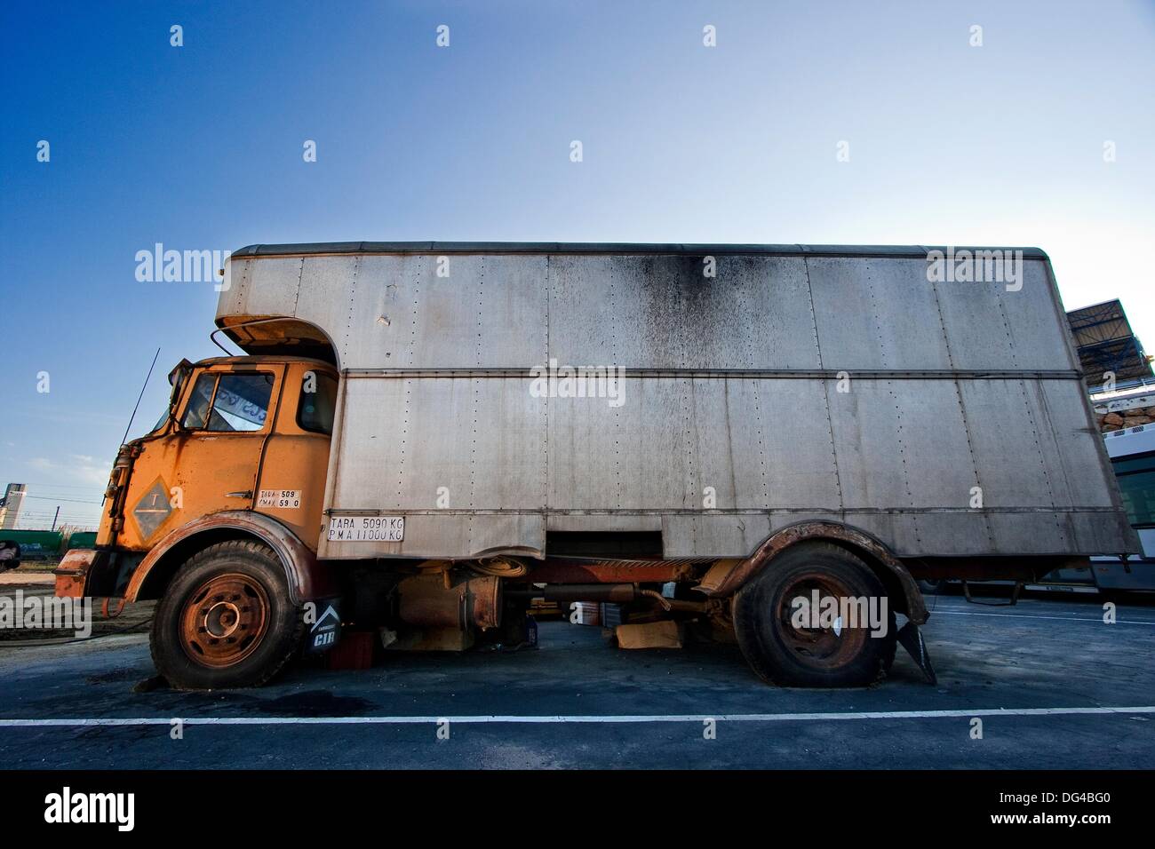 Camion High Resolution Stock Photography And Images Alamy