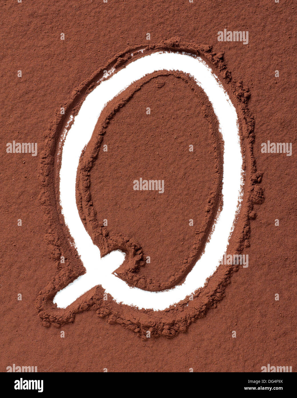 Letter Q uppercase made of cocoa powder Stock Photo