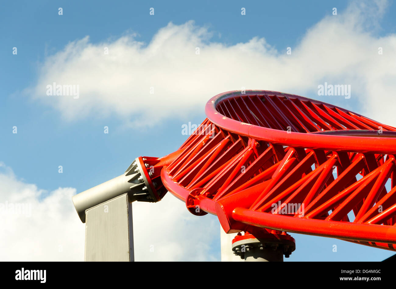 detail of the rails of a roller coaster Stock Photo - Alamy
