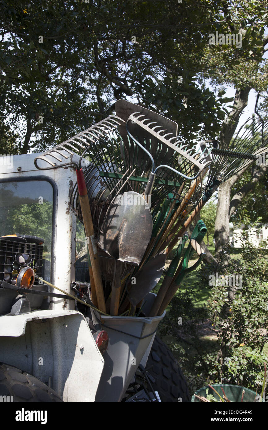 Gardeners tools hires stock photography and images Alamy
