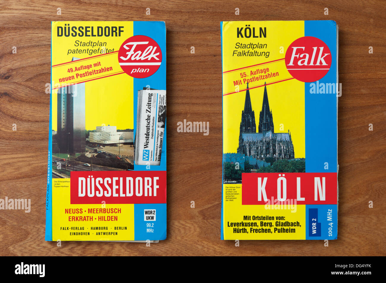 Falk Dusseldorf & Cologne street maps Stock Photo - Alamy