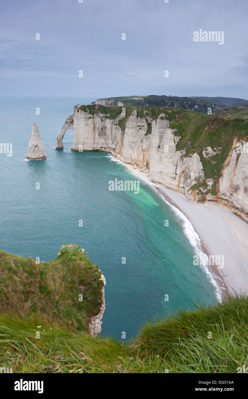 Etretat france hi-res stock photography and images - Alamy