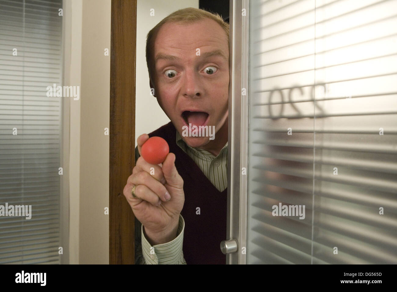 HOW TO LOSE FRIENDS AND ALIENATE PEOPLE 2008) SIMON PEGG ROBERT B WEIDE DIR) MOVIESTORE COLLECTION LTD Stock Photo