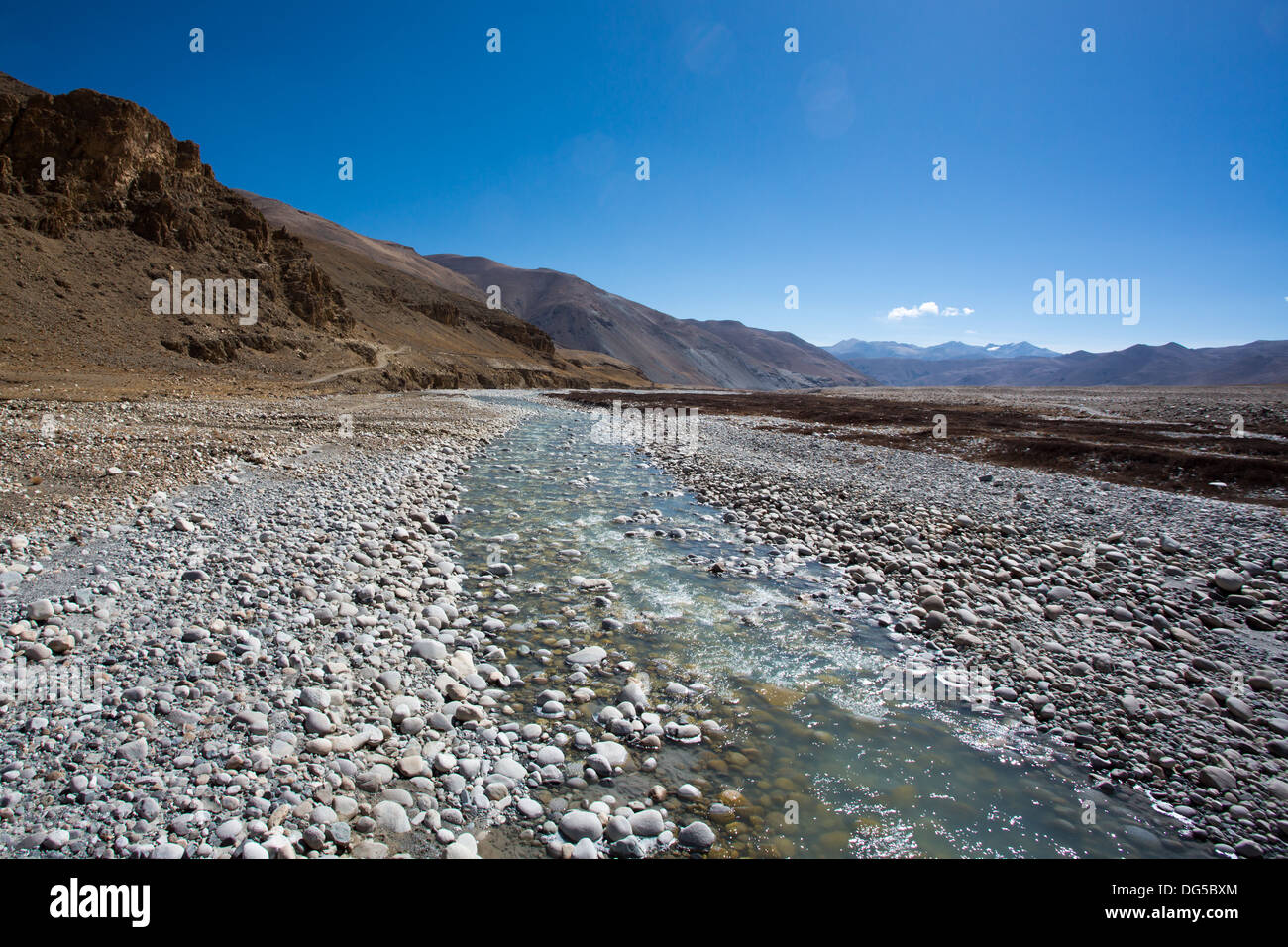 Landscape along the Friendship Highway between Tibet and Nepal Stock Photo