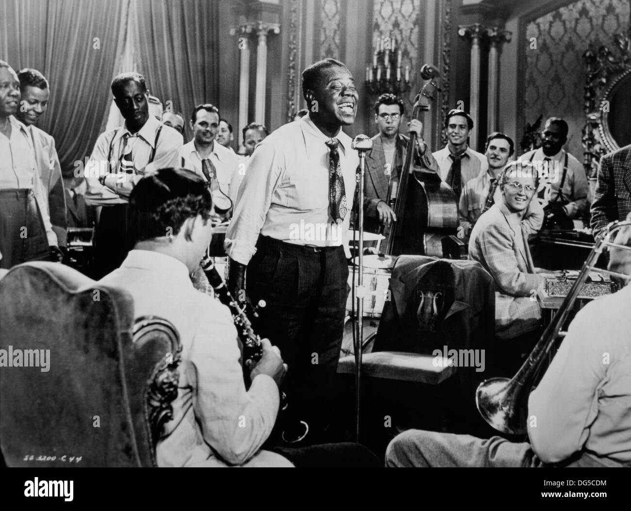 Louis Armstrong and Orchestra, on-set of the Film, "A Song is Born", Samuel  Goldwyn Productions with Distribution via RKO Radio Pictures, 1948 Stock  Photo - Alamy