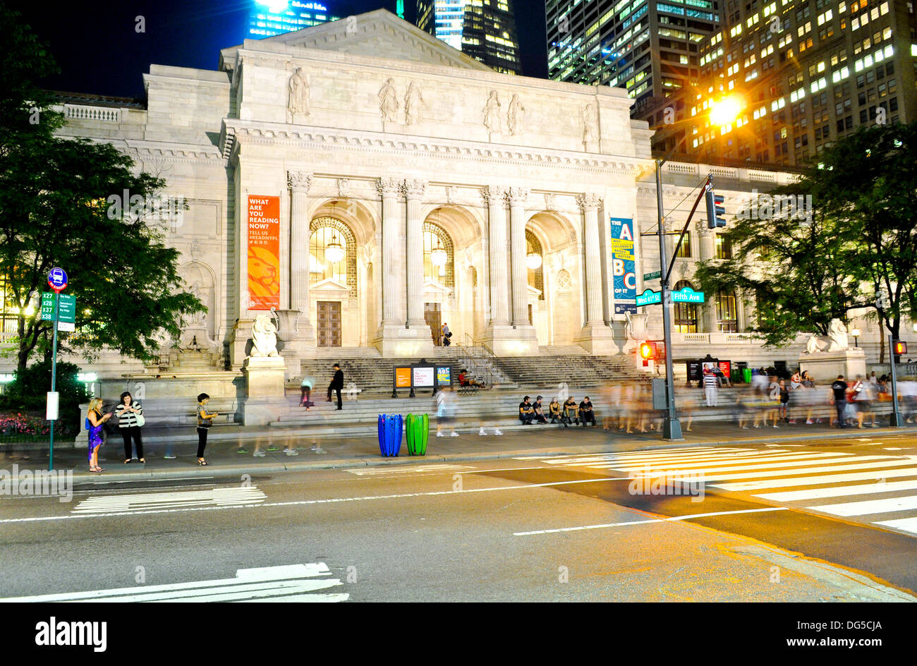 New York Public Library (NYPL), 5 Avenue, Midtown Manhattan, New York City, USA Stock Photo