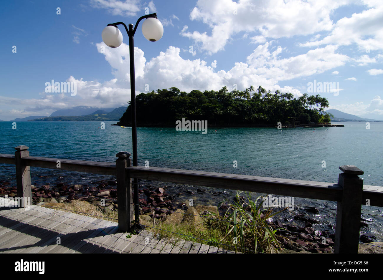 Ilha das Cabras (Goats Island) at Ilhabela, view from the street.  Sao Paulo state shore, Brazil Stock Photo