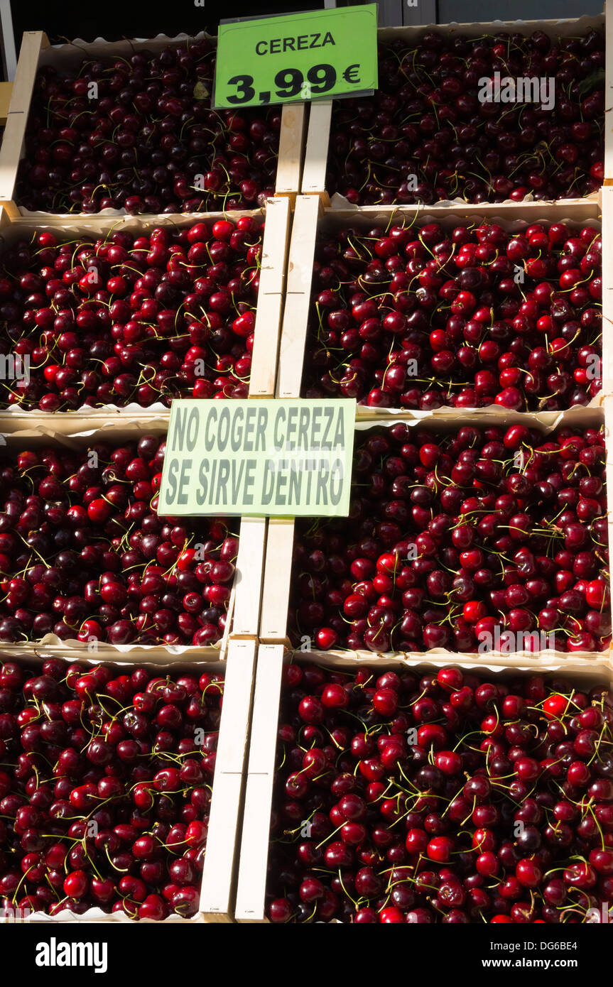 Please do not pick fruit notice hires stock photography and images Alamy